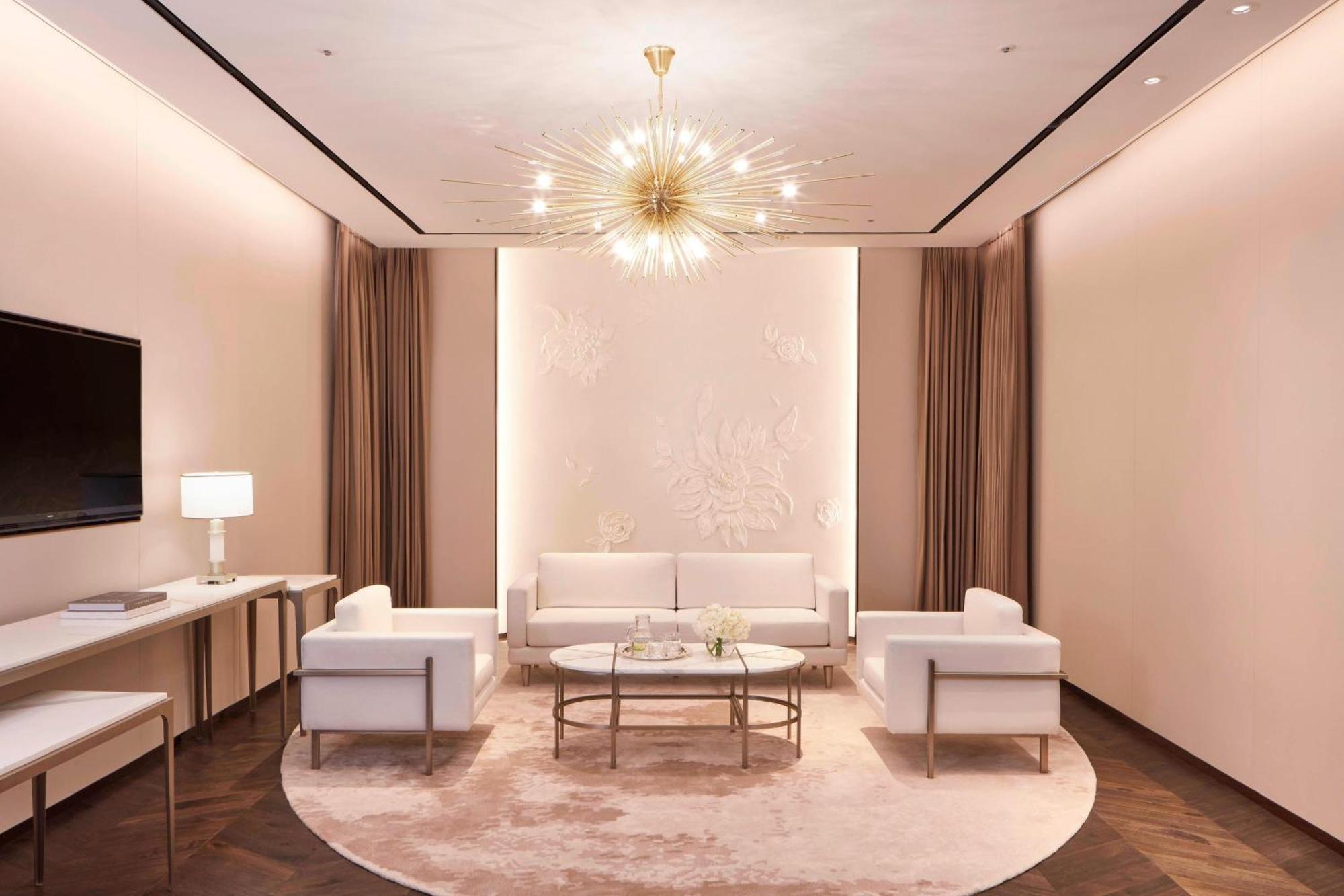 Jw Marriott Hotel 5*